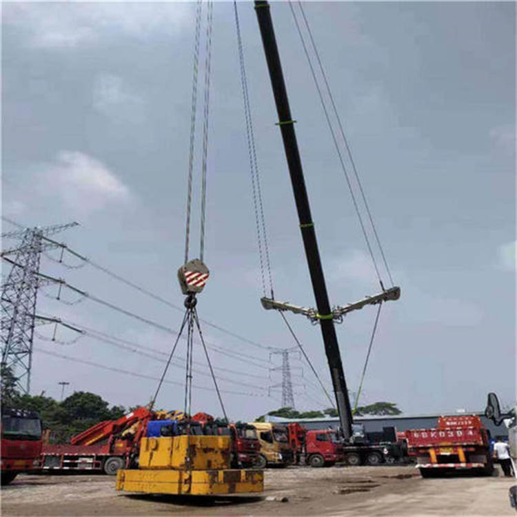 新政镇风电设备吊装