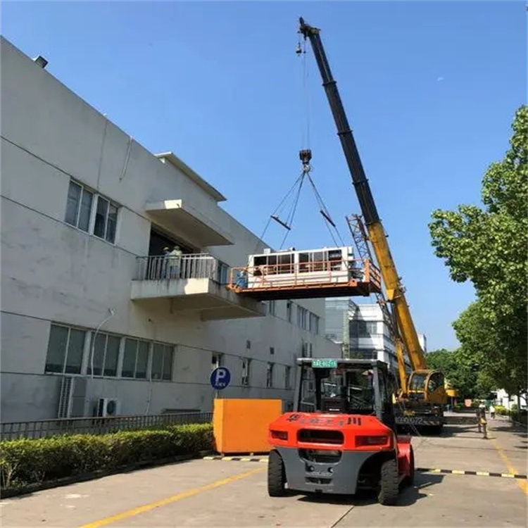 新政镇起重机司机十吊十不吊